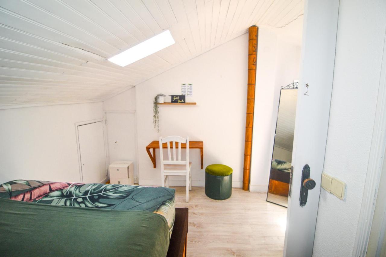 Maria Shared Apartment In Central リスボン エクステリア 写真